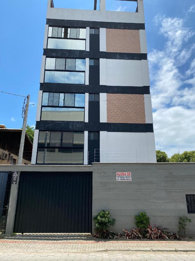 Apartamento na Praia Alegre próximo ao Beto Carrero com vista parcial para o mar - Penha-SC Apt201 Penha (Santa Catarina) Exterior foto